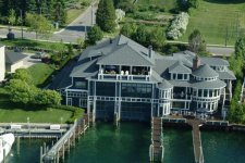 Boat house1.jpg