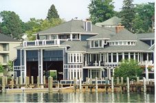 boat house2.jpg