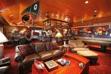 boat house4.jpg