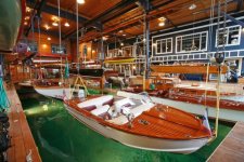 boat house3.jpg