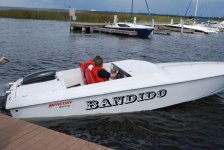 boat 070.jpg