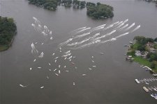 rv413329214.jpg
