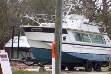 ugly boat 001 (Large).jpg