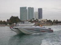 2009_1230MiamiBoatshowrun20100019.jpg
