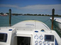 2009_1230MiamiBoatshowrun20100073.jpg