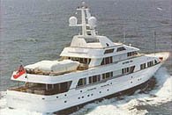 171%5C%27%20feadship-batteredbull.jpg
