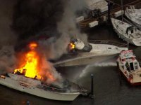 boat_fire2[1].jpg